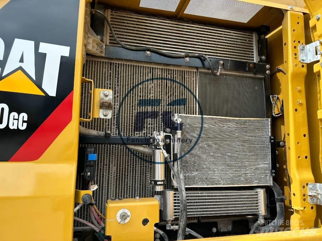 CAT 330 GC Beltegraver