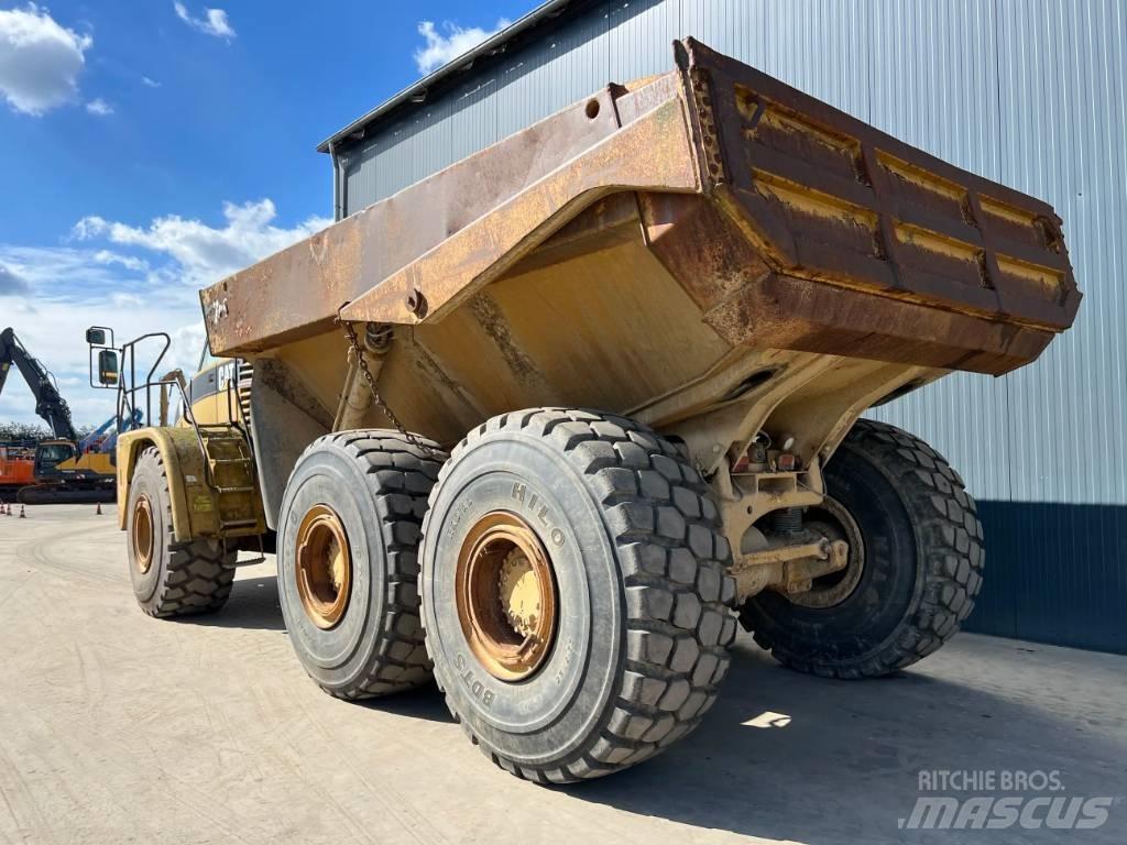 CAT 740 Rammestyrte Dumpere