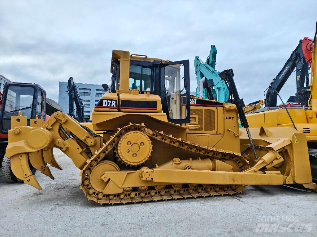 CAT D 7 R Dozere Beltegående