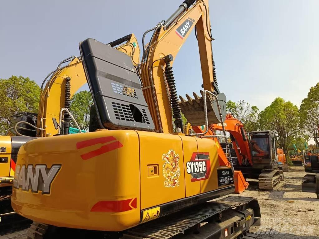 Sany SY135C Beltegraver