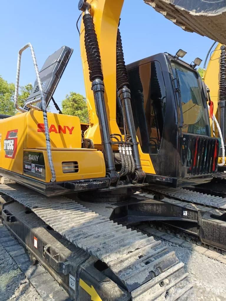Sany SY135C Beltegraver