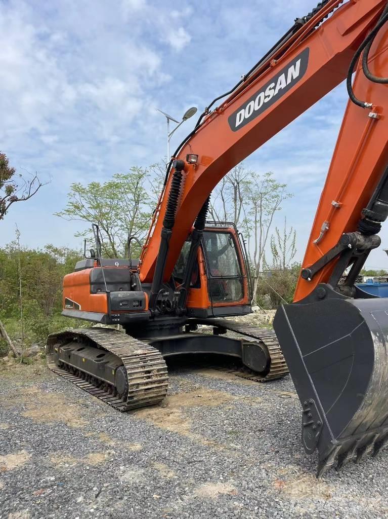 Doosan DX 300 LC Beltegraver