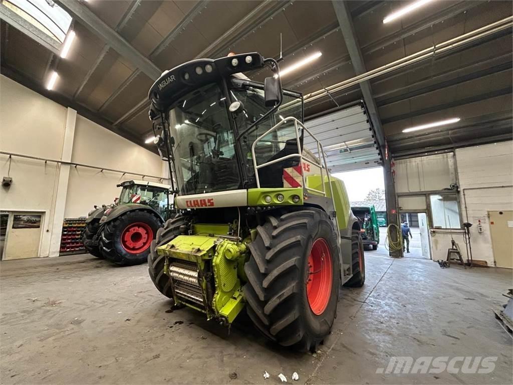 CLAAS Jaguar 960 Selvdrevne fôrhøstere