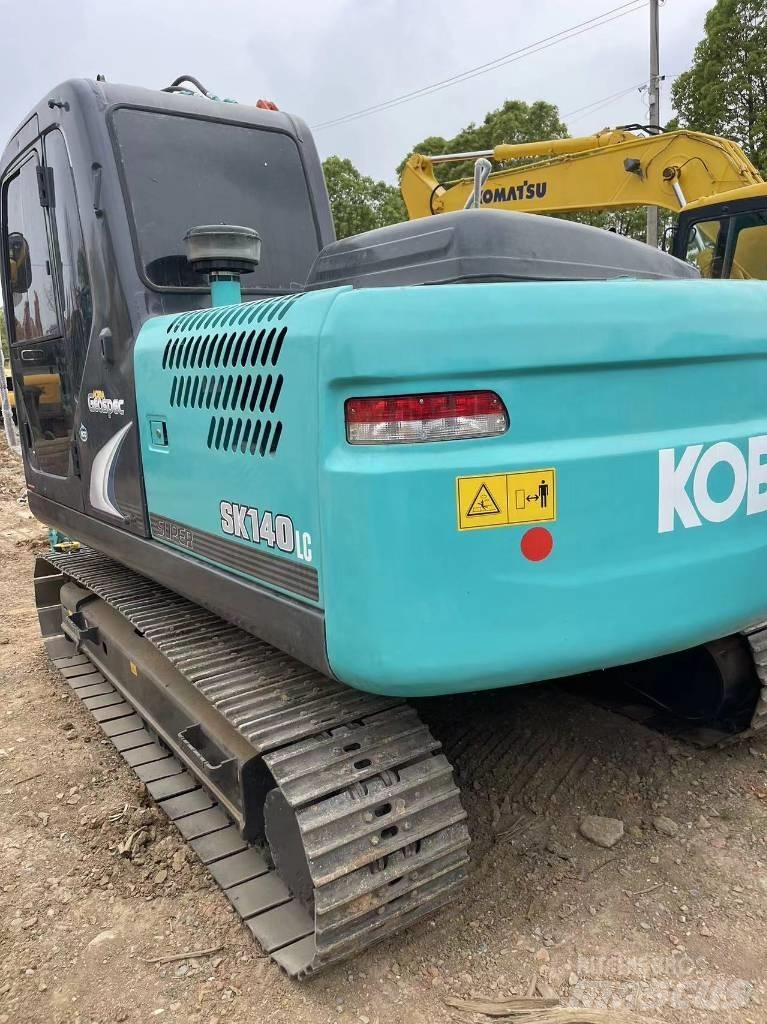 Kobelco SK140 Beltegraver
