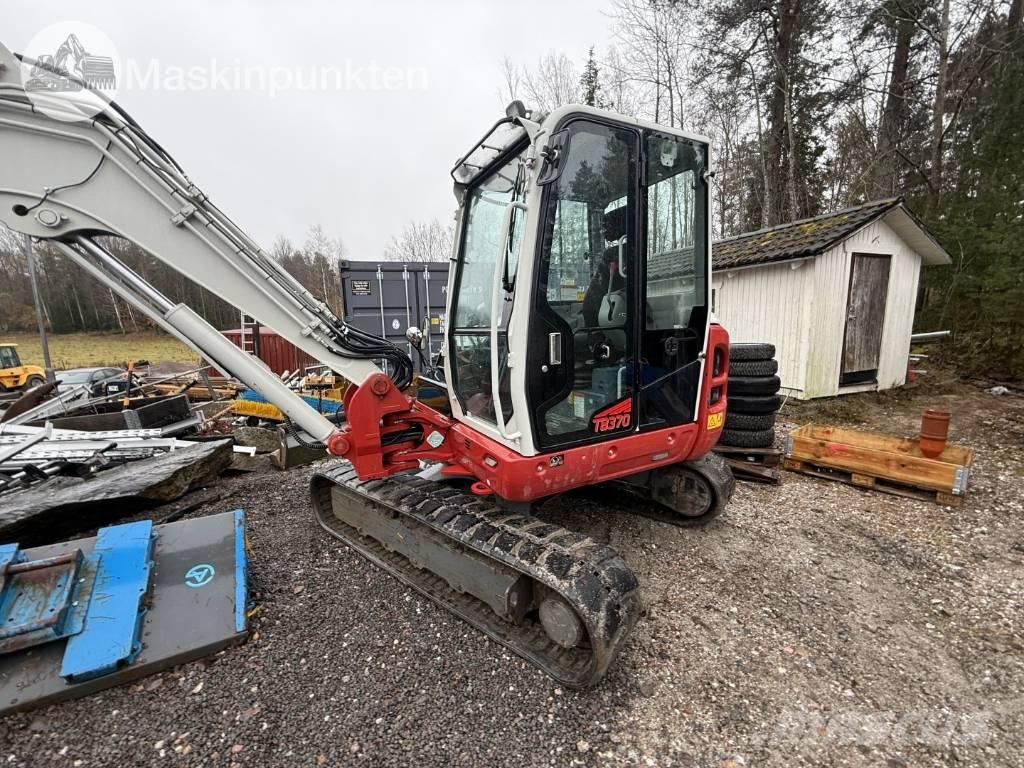 Takeuchi TB 370 Beltegraver