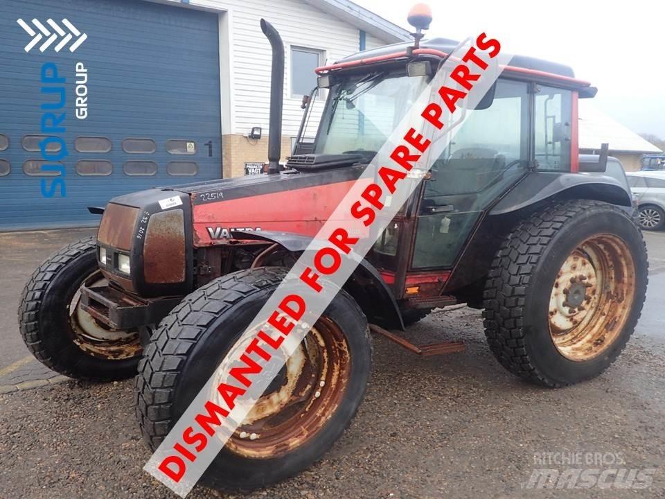 Valtra 900 Traktorer