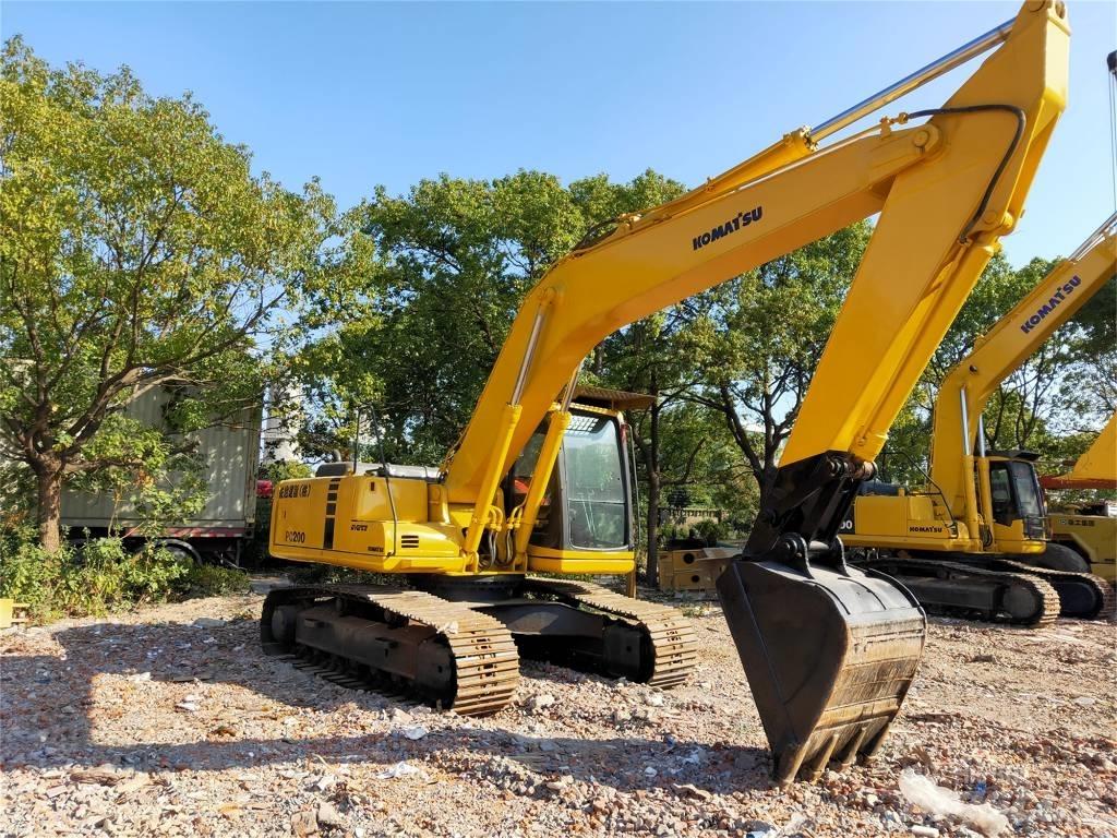 Komatsu PC 200-6 Beltegraver