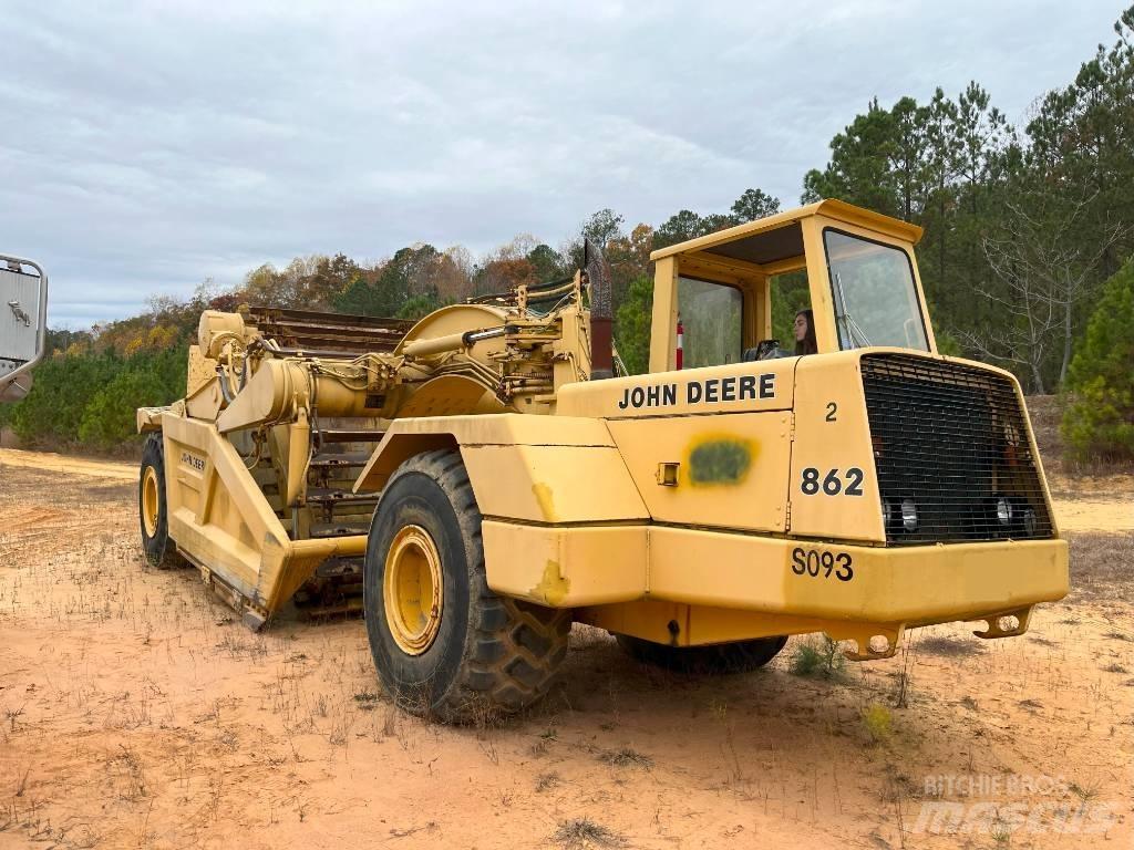 DEERE 862 Veiskrape