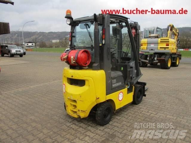 Nissan KB 14 GNA Propan trucker