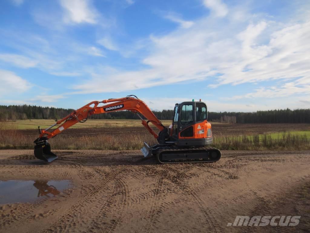 Doosan DX 85 R Midigravere 7 - 12t