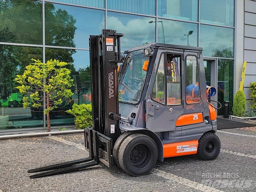 Toyota 6FG25 Propan trucker