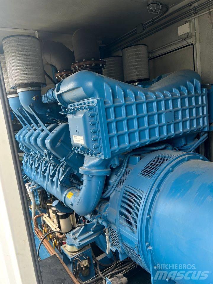 MTU 1800 KVA Diesel Generatorer