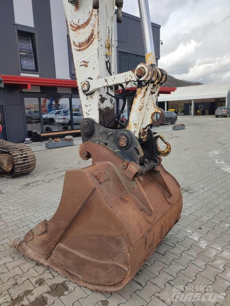 Komatsu PC210 LC-8 Beltegraver