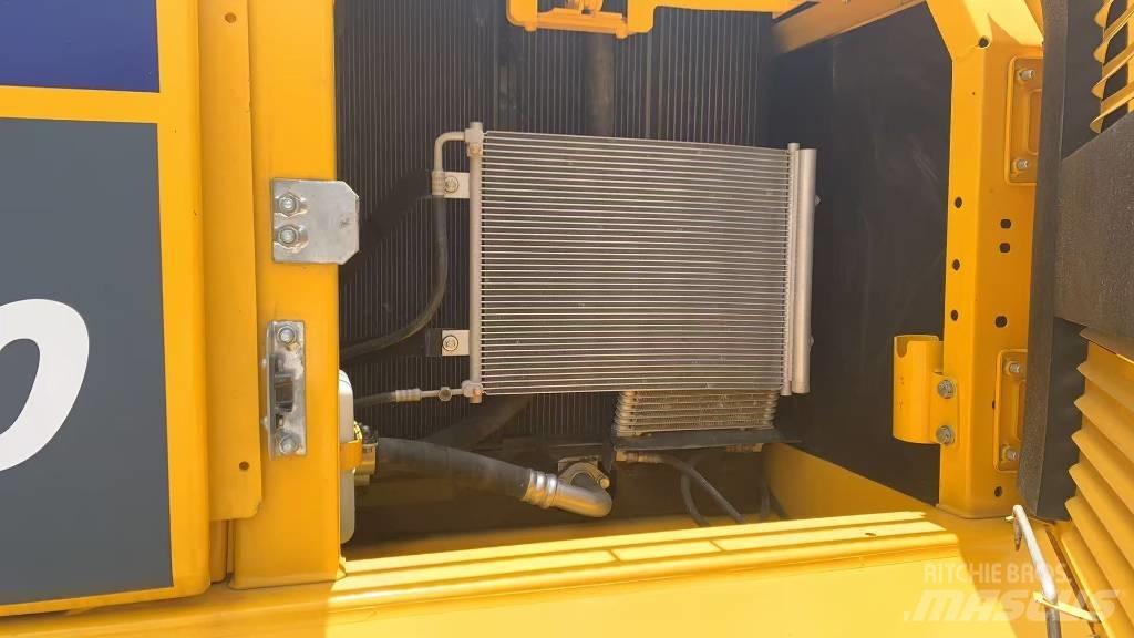 Komatsu PC 240 Beltegraver