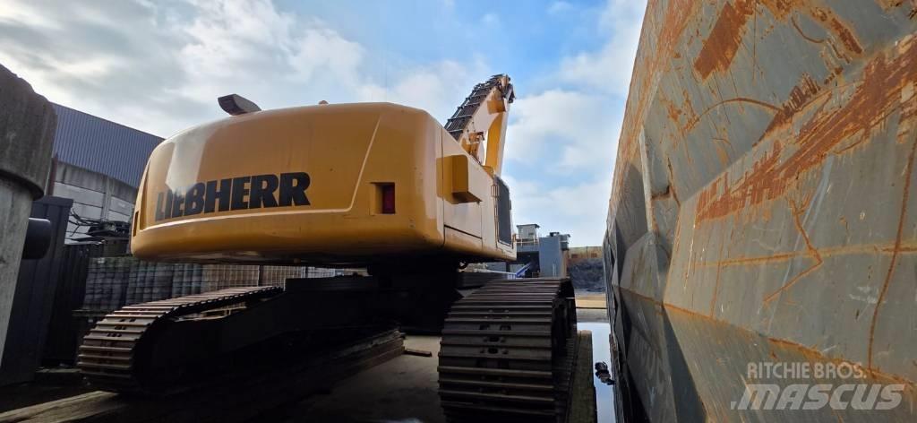 Liebherr R 934 C EW Gravemaskiner for avfallshåndtering