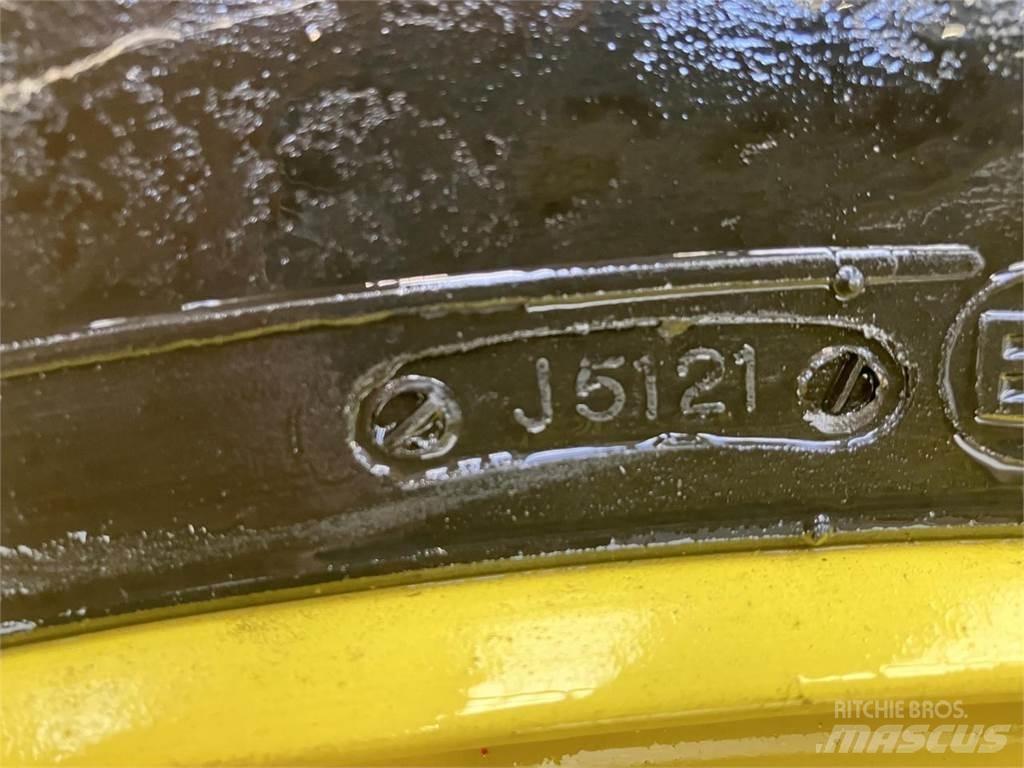 BKT 520/85R38 Dekk, hjul og felger
