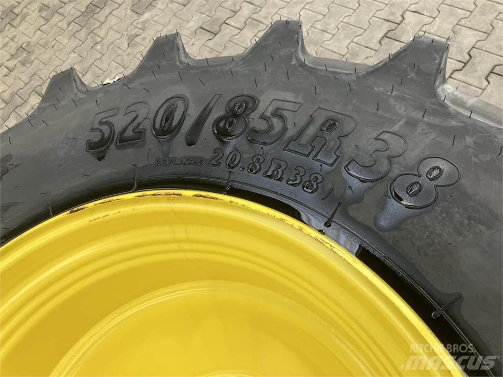 BKT 520/85R38 Dekk, hjul og felger