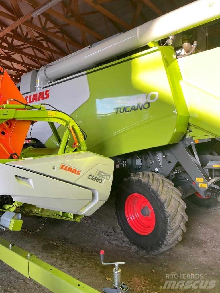 CLAAS Tucano 440 Skurtreskere