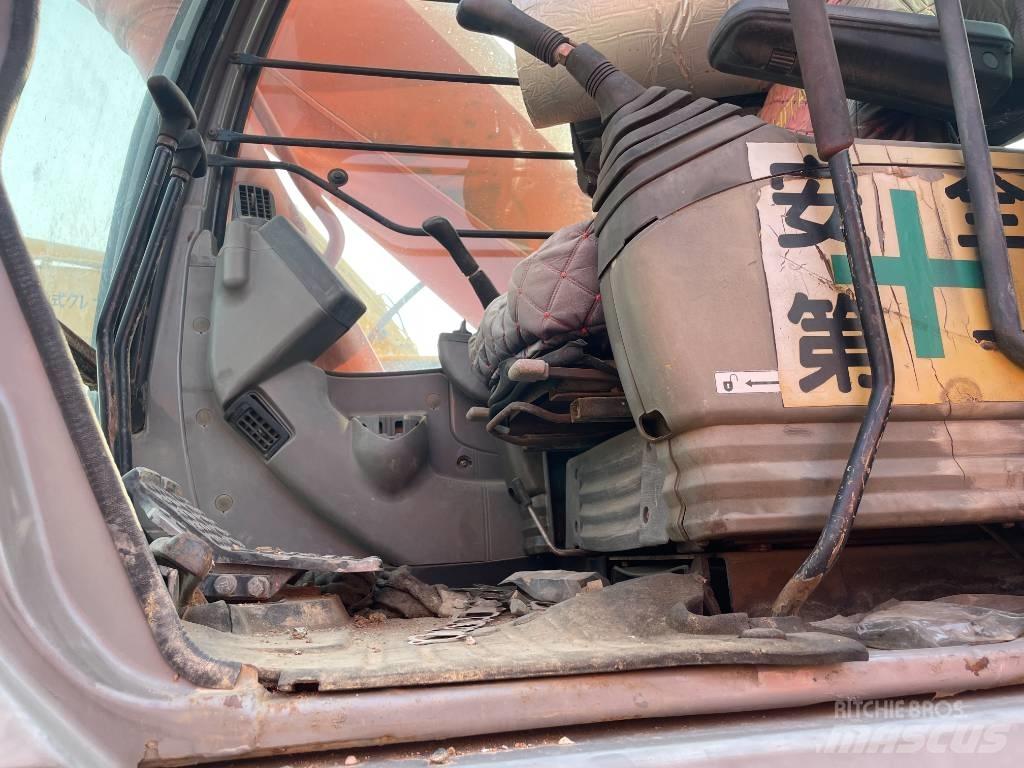 Hitachi ZX 270 Beltegraver