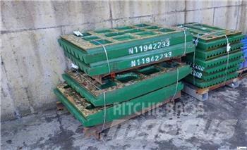 Metso C96 Jaws Deler til avfallsknusere