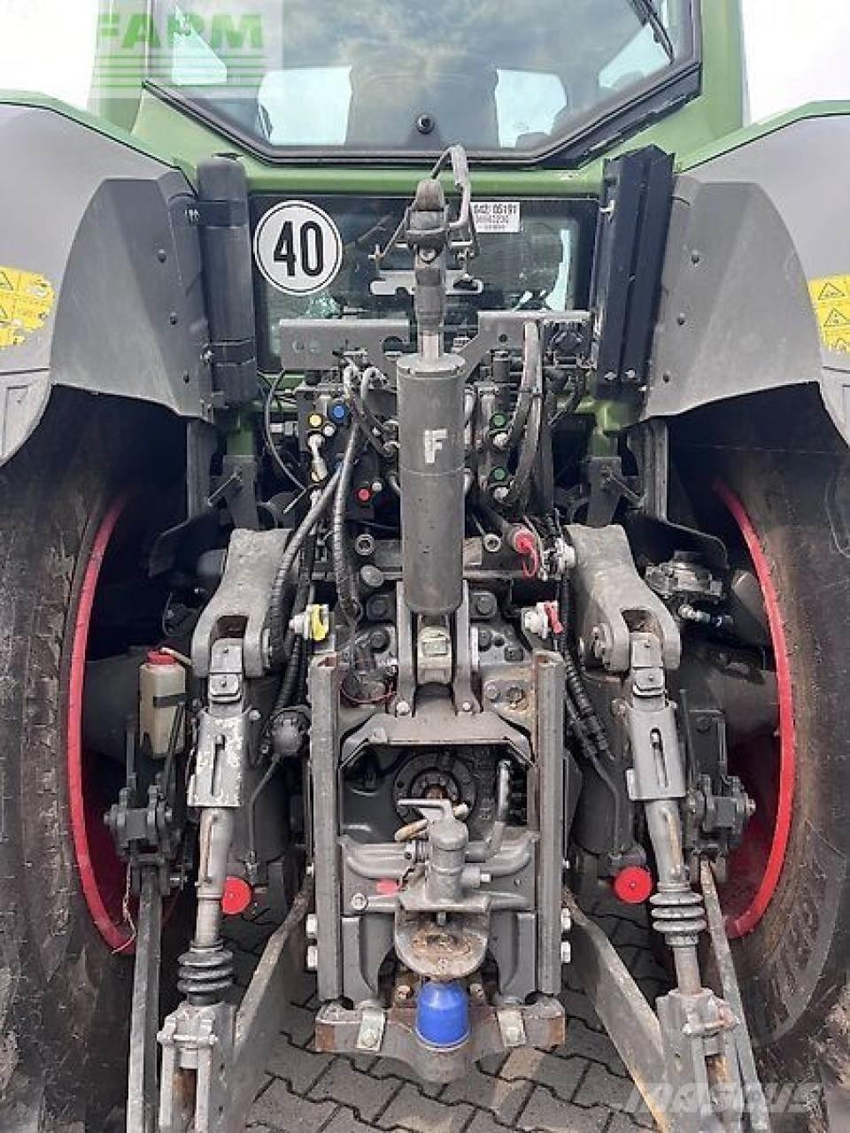 Fendt 828 Traktorer