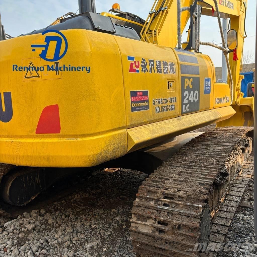 Komatsu PC 240 Beltegraver