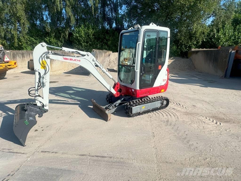 Takeuchi TB 216 Minigravere <7t