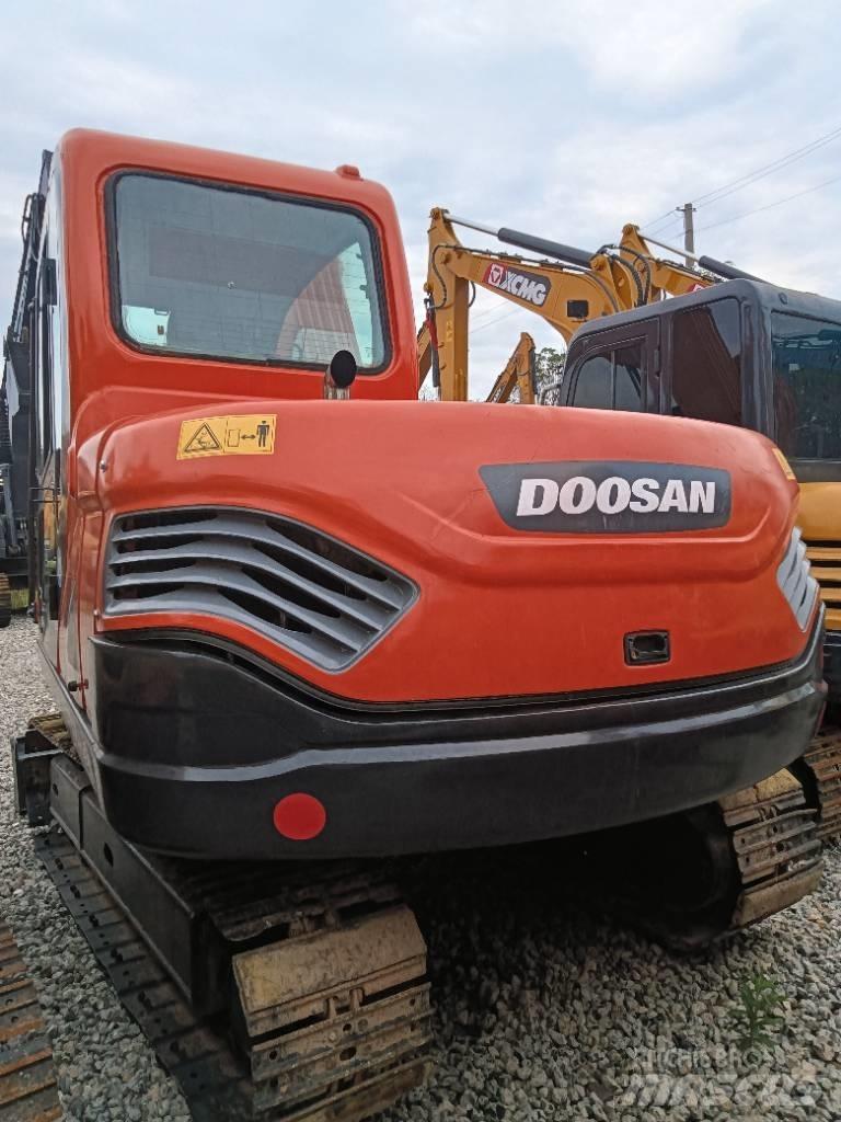 Doosan DX 75 Minigravere <7t