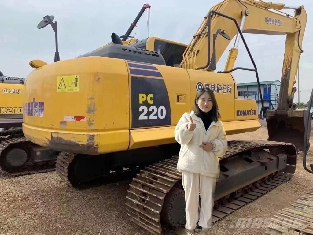 Komatsu PC 220-8 Beltegraver