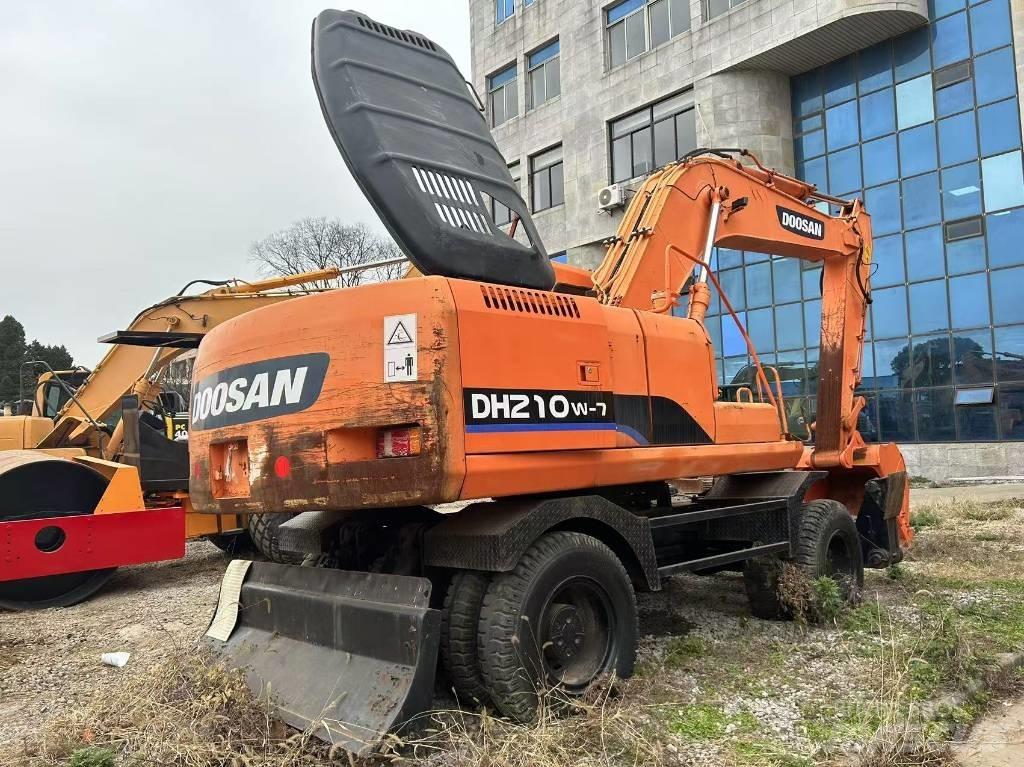 Doosan DH 210 W Hjulgravere