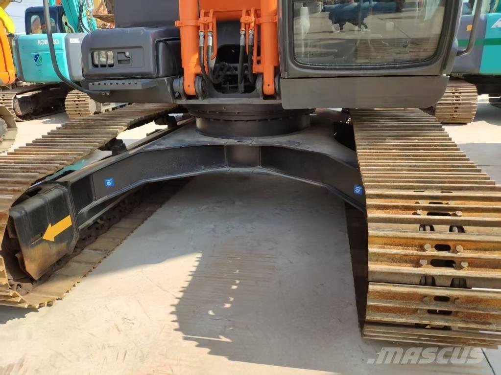 Hitachi Zaxis 210 Beltegraver