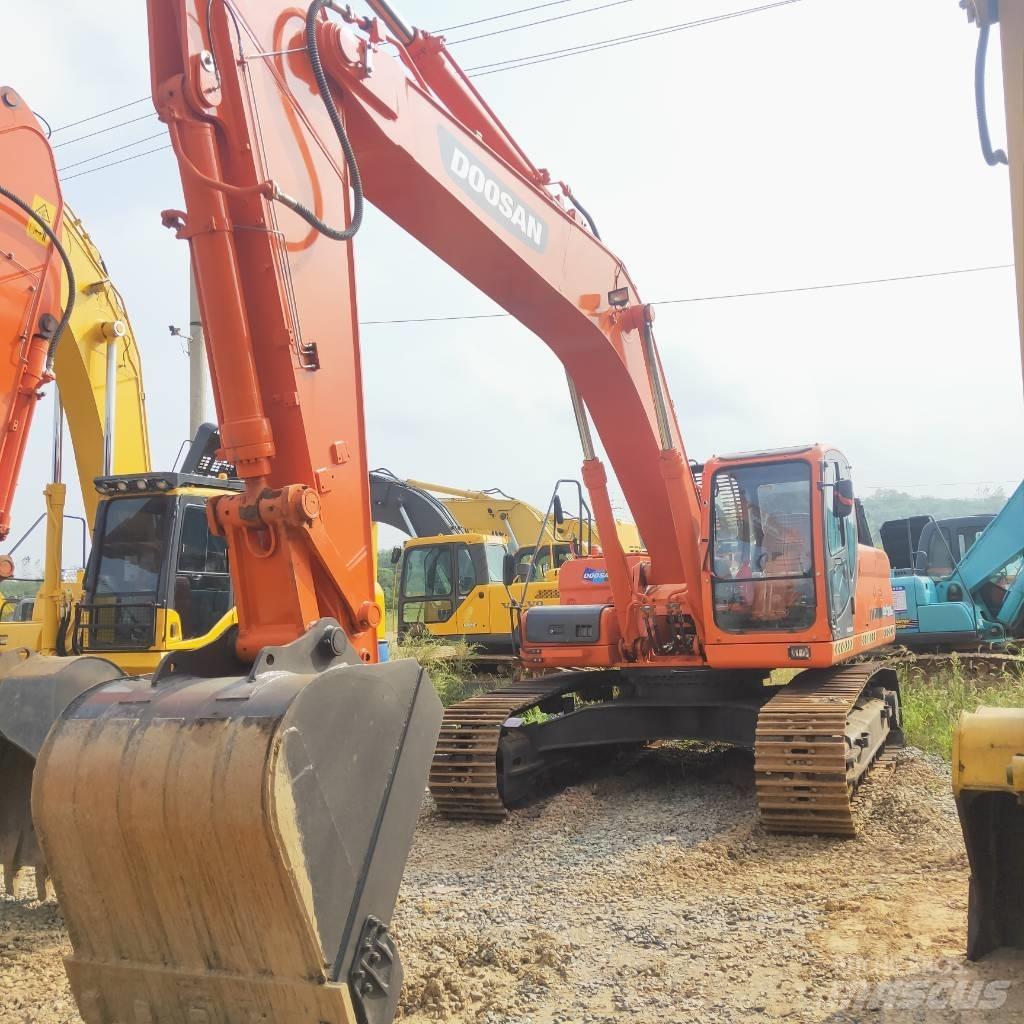 Doosan DX 300 LC Beltegraver