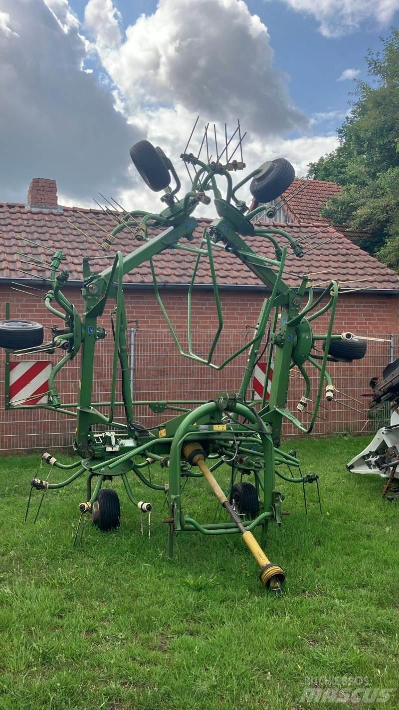Krone KW 7.70 6x7 Raker og høyvendere