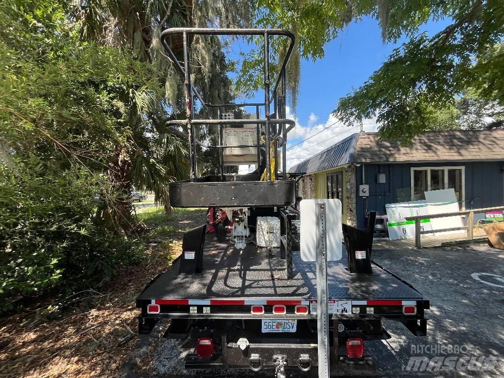 VERSALIFT VST39TN Bilmontert lift