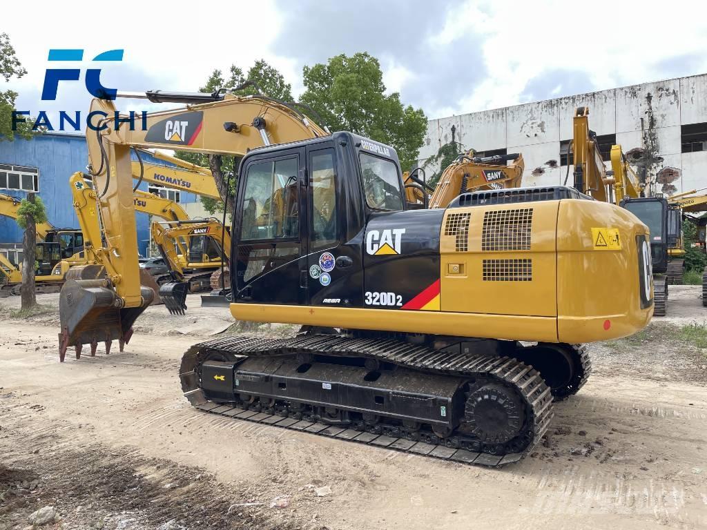 CAT 320 D2 Beltegraver