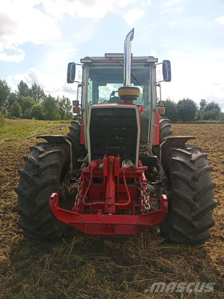 Massey Ferguson 2725 Traktorer