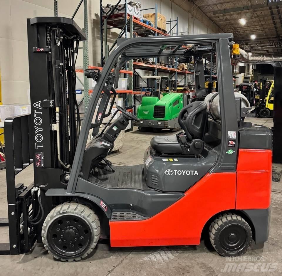Toyota 8 FG CU 32 Gaffeltrucker - Annet