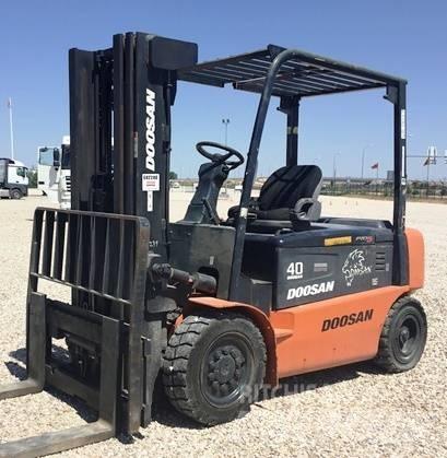 Doosan B40 X-5 Elektriske trucker