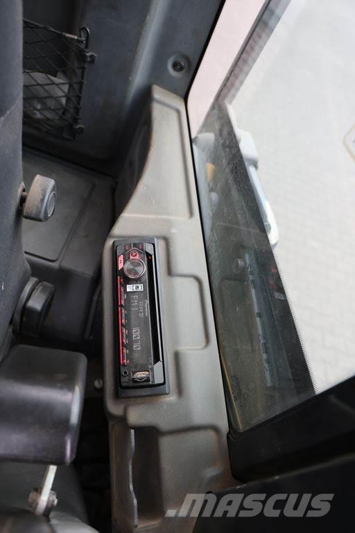 Yanmar SV60 Beltegraver