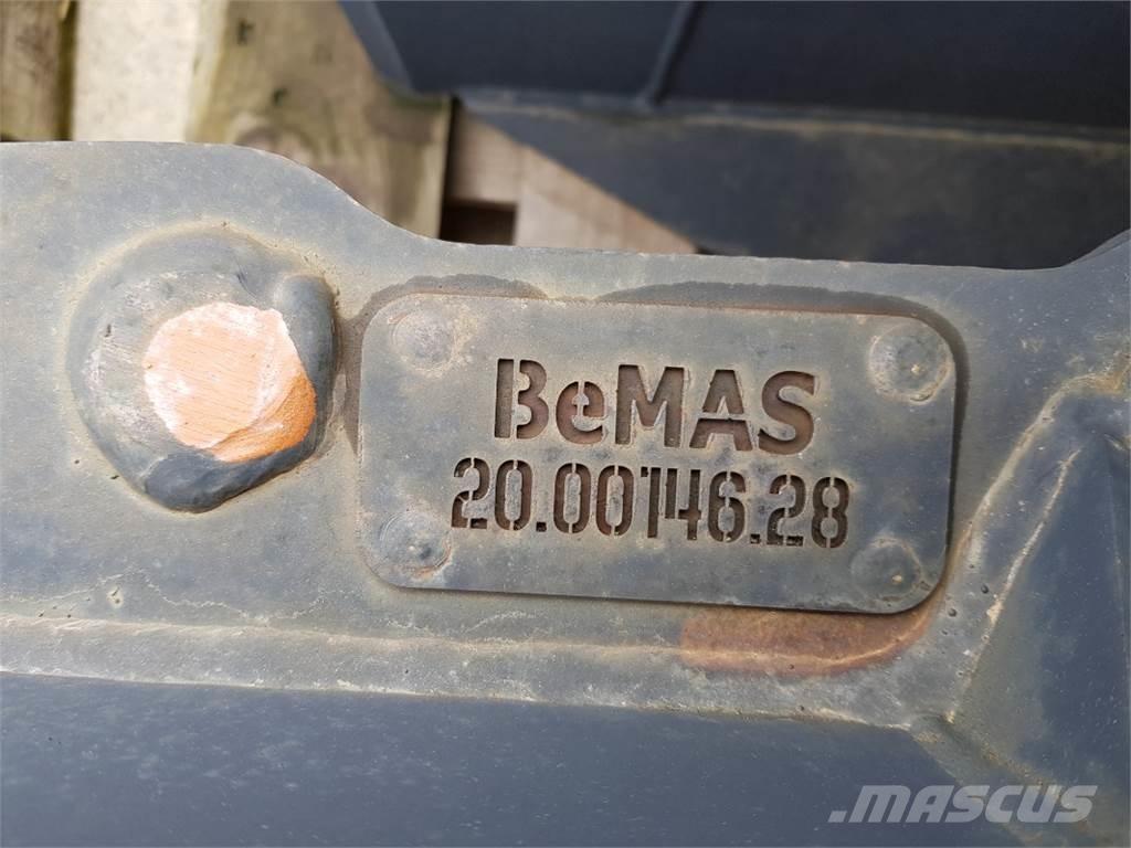  Bemas TL 500 SW010 Traktorgravere