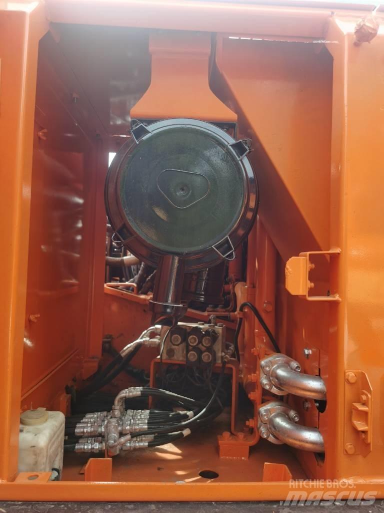 Doosan DX 225 LC-9 Beltegraver