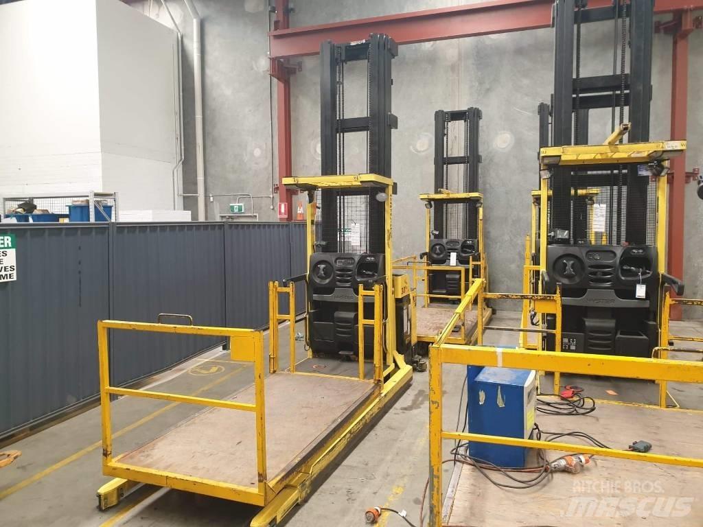 Hyster R30XMF3 Høytløftende plukketruck