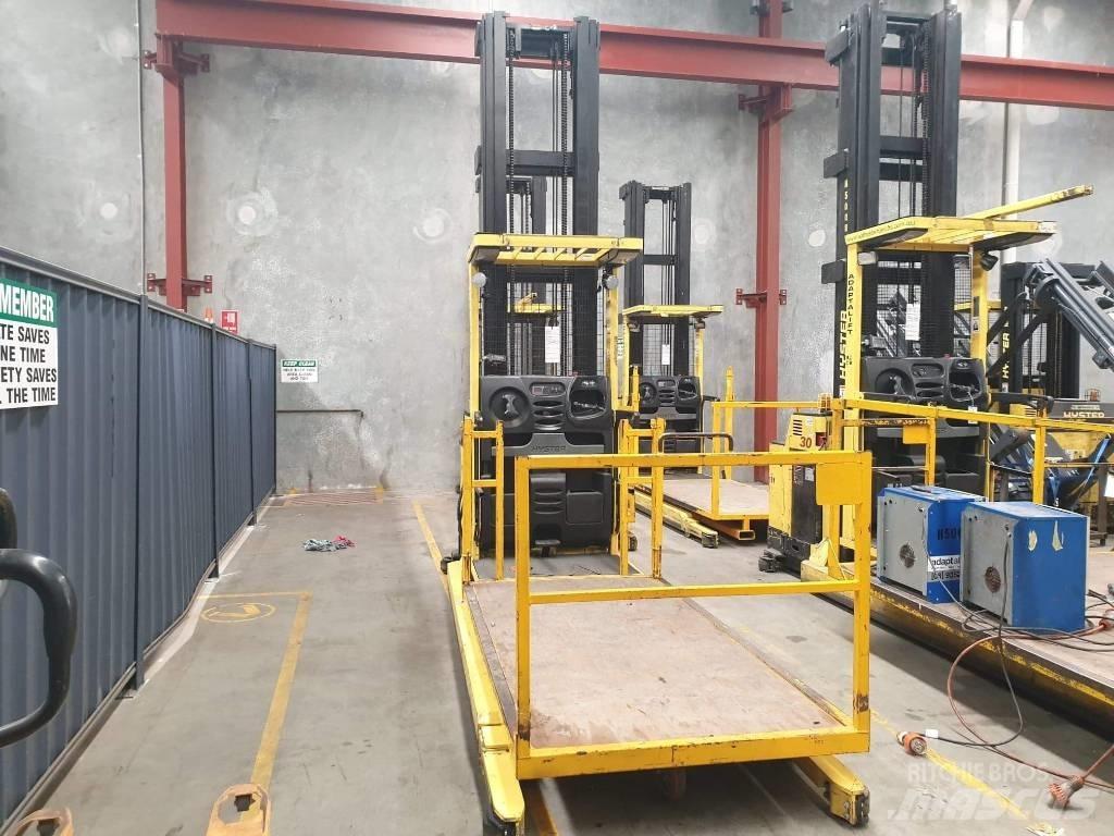 Hyster R30XMF3 Høytløftende plukketruck