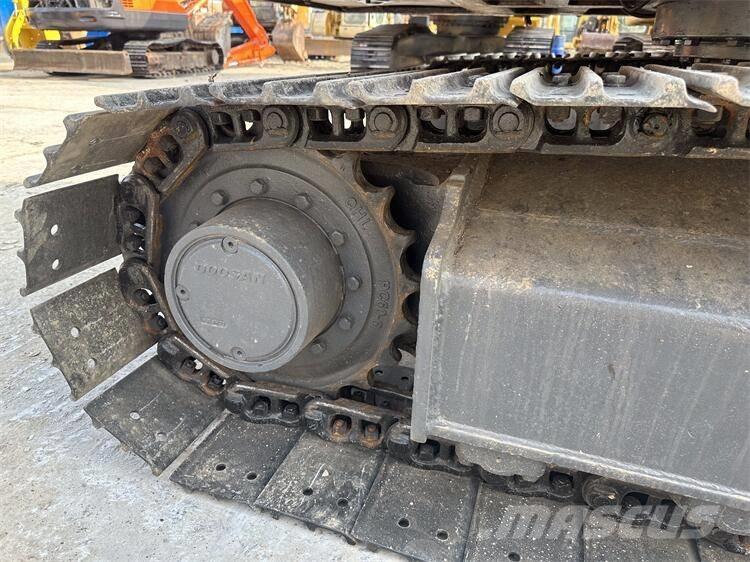 Doosan DX75 Beltegraver