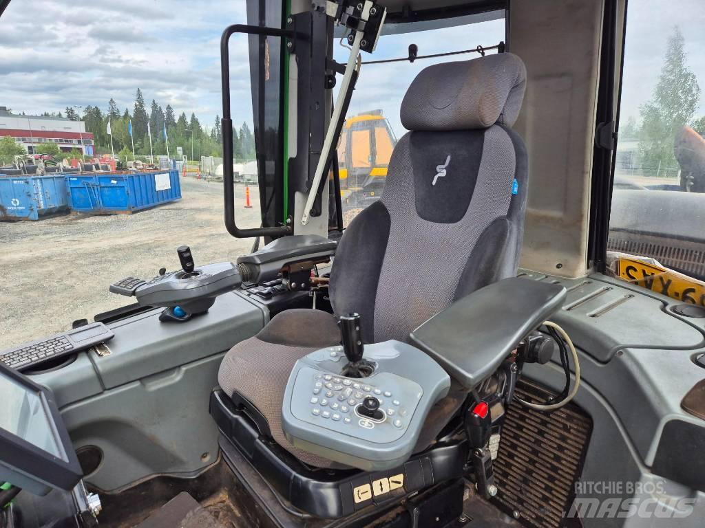 John Deere 1270E Hogstmaskiner