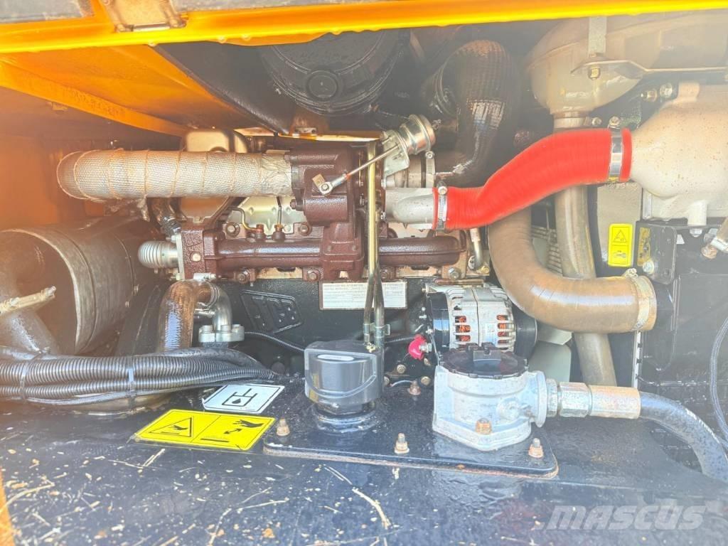 JCB 6 T Mini dumpere