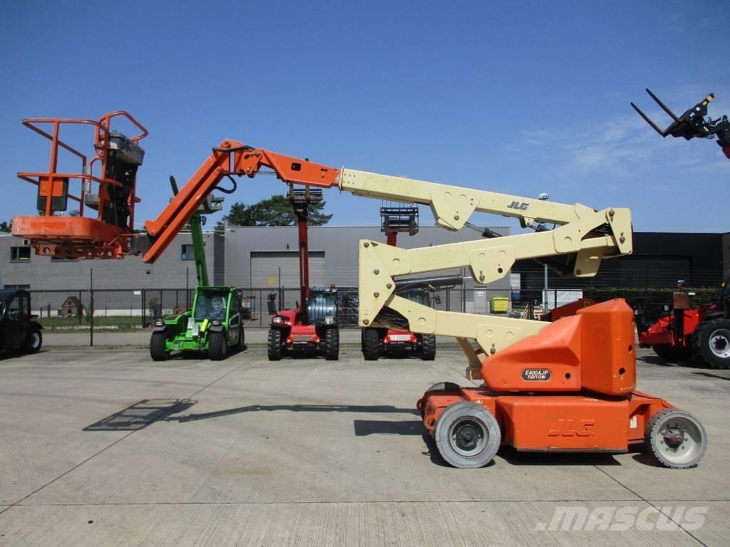 JLG E400 AJPN (687) Selvgående bomlifter
