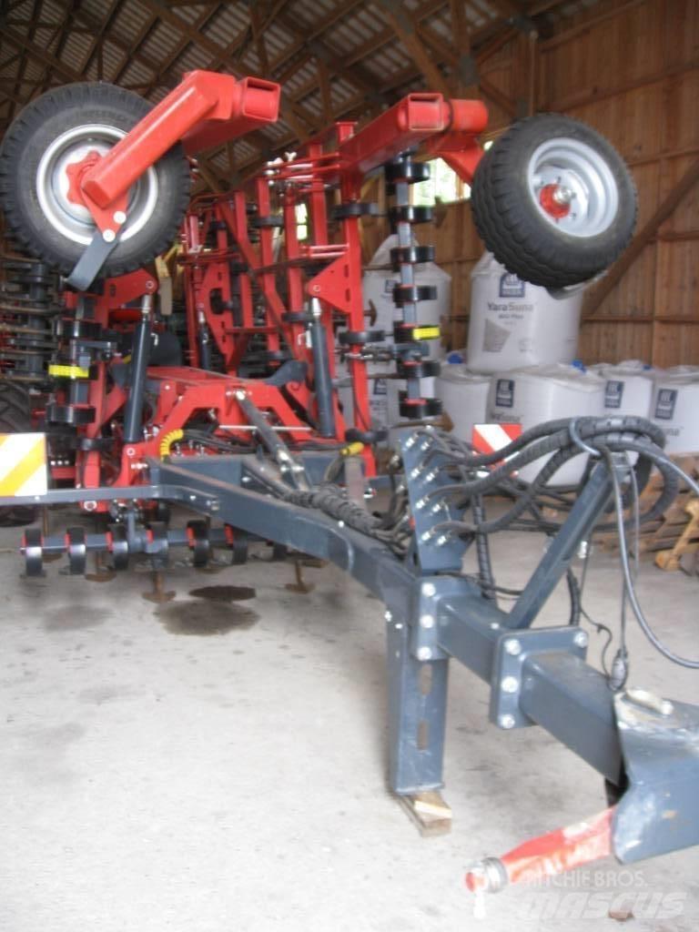 Tume Harrov T600 Harver