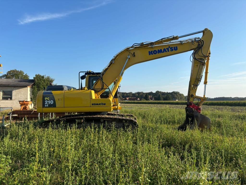 Komatsu PC 210 LC-8 Beltegraver