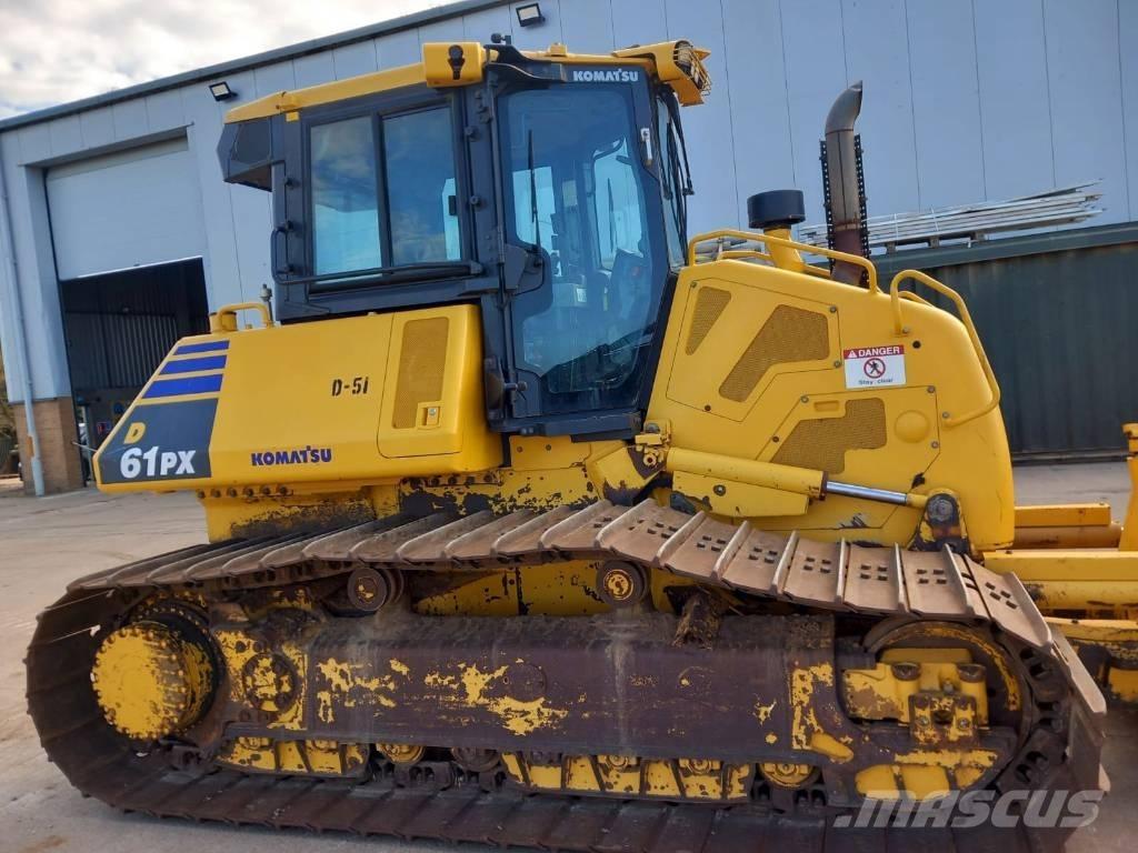Komatsu D61PX-24 Dozere Beltegående